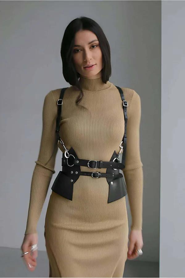 Sculpted Body Harness with Wide Waist Panels