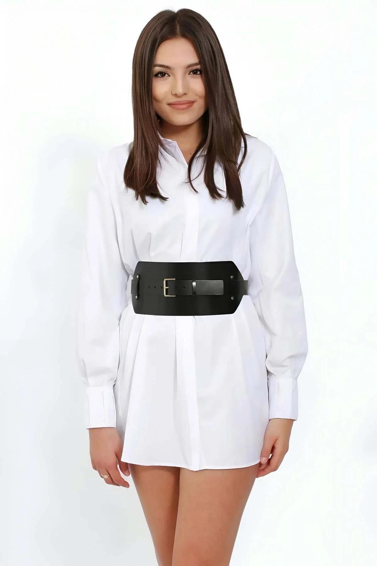 Wide Waist Cinch Belt with Buckle Detail
