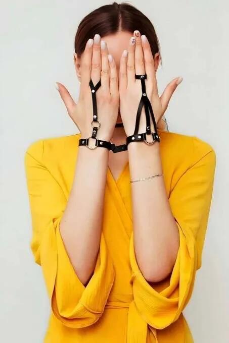 Black Faux Leather Fingerless Hand Harness