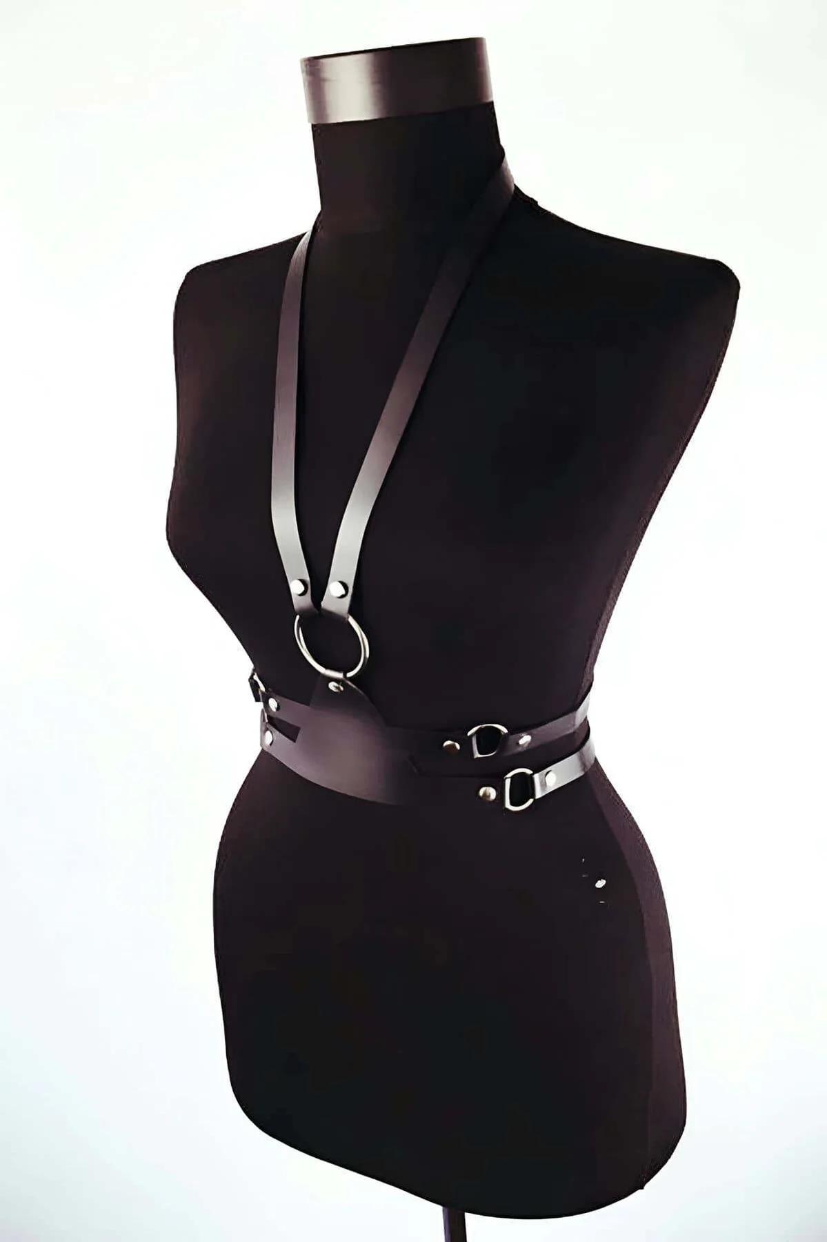 Body Harness with O-Ring and Belt Detail