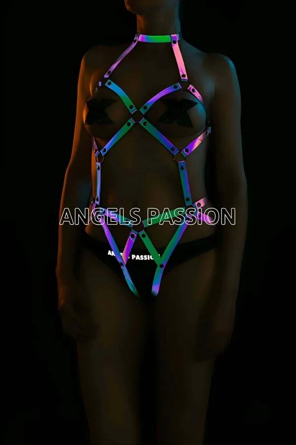 Iridescent Reflective Full Body Harness with Cross-Back Straps