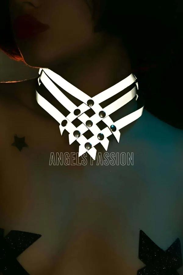 Reflective Woven Choker with Stud Detail