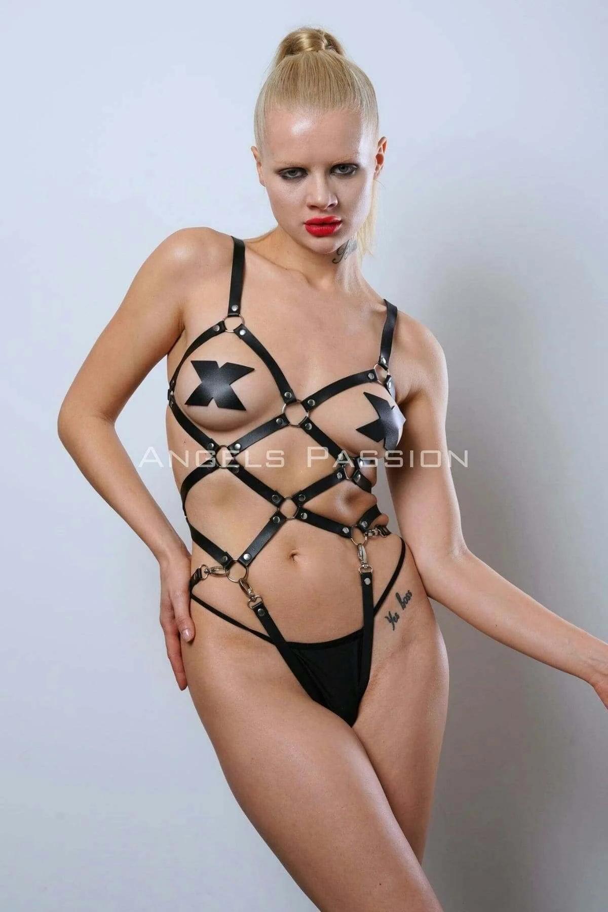 Strappy Body Harness with O-Ring Accents