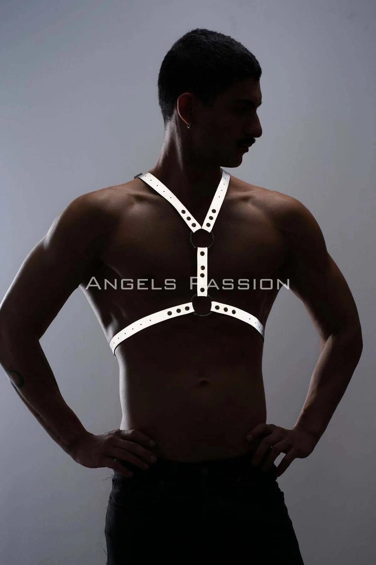 Reflective Chest Harness with O-Ring Accents