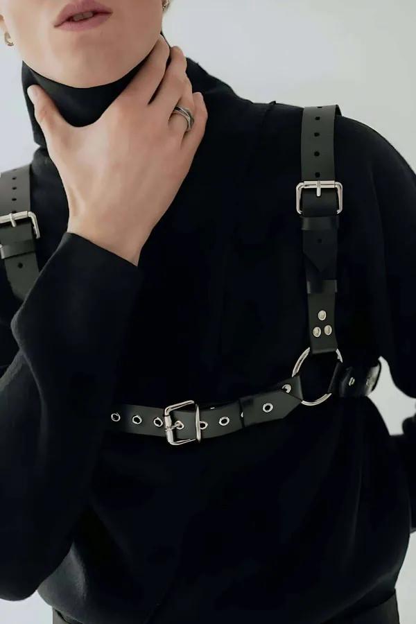 Full Body Harness with Detachable Chain