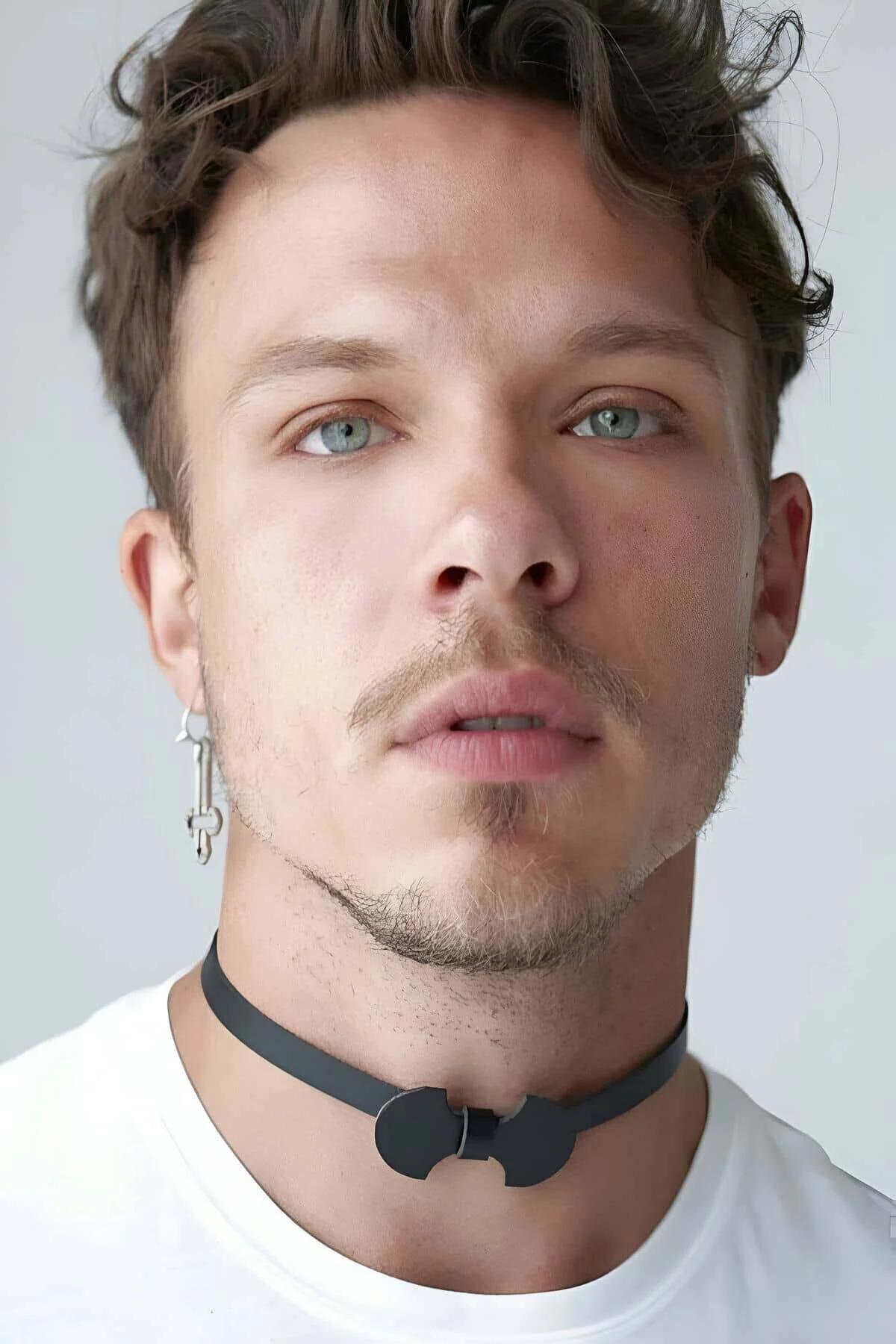 Faux Leather Bow Tie Choker with Metallic Buckle