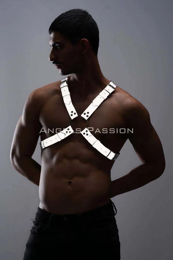 Reflective Chest Harness with O-Ring Detail